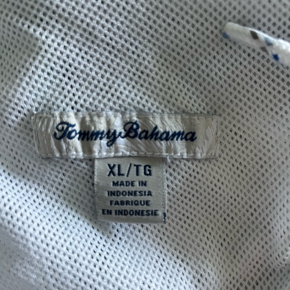Tommy Bahama Swim trunks mesh lined - Picture 3 of 4